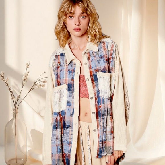 POL Plaid Crochet Patch Shirt Jacket Shacket | Cream Multi - Picture 8 of 8